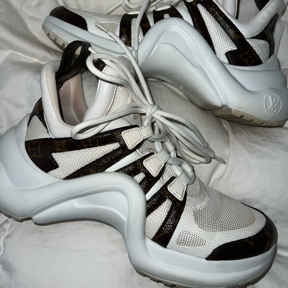 Louis Vuitton Archlight Sneaker - Picture 7 of 14